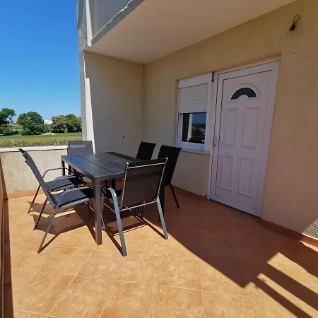 Apartamento Zelja *